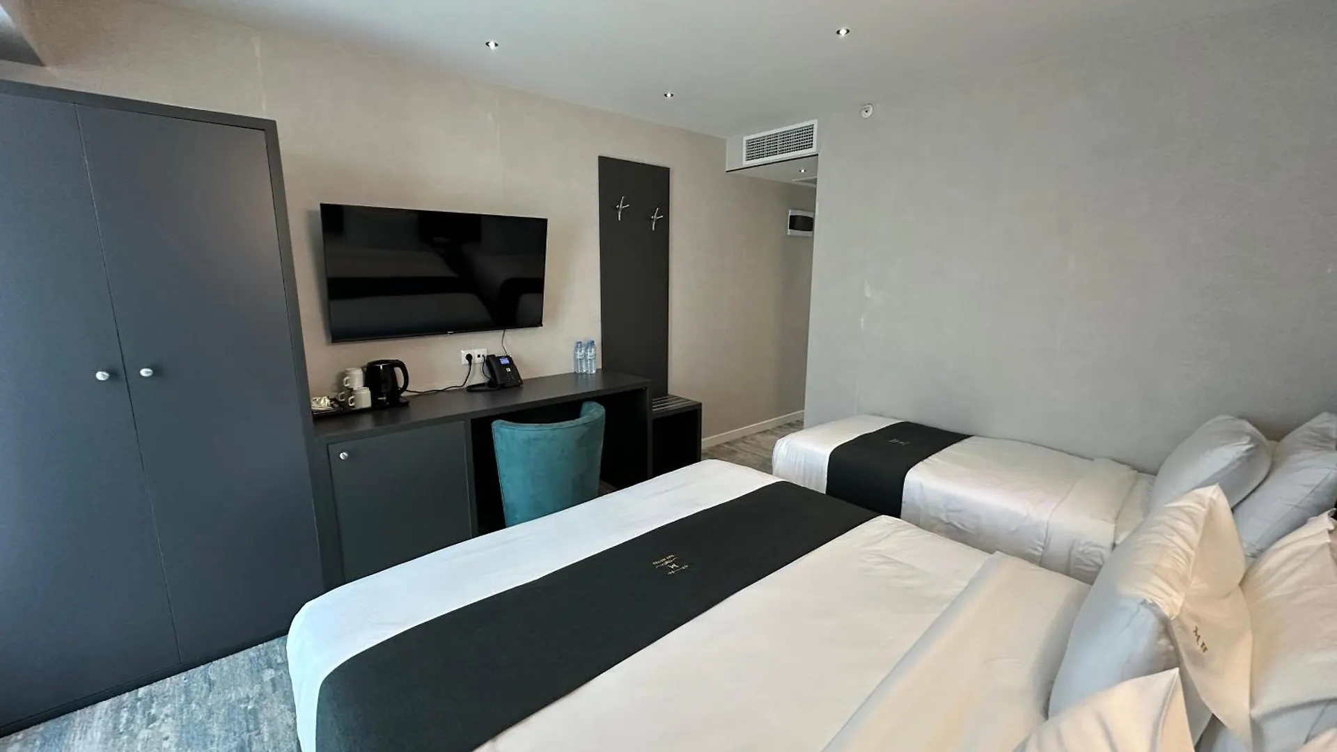 Hotel Mit In Old Tbilisi Georgia