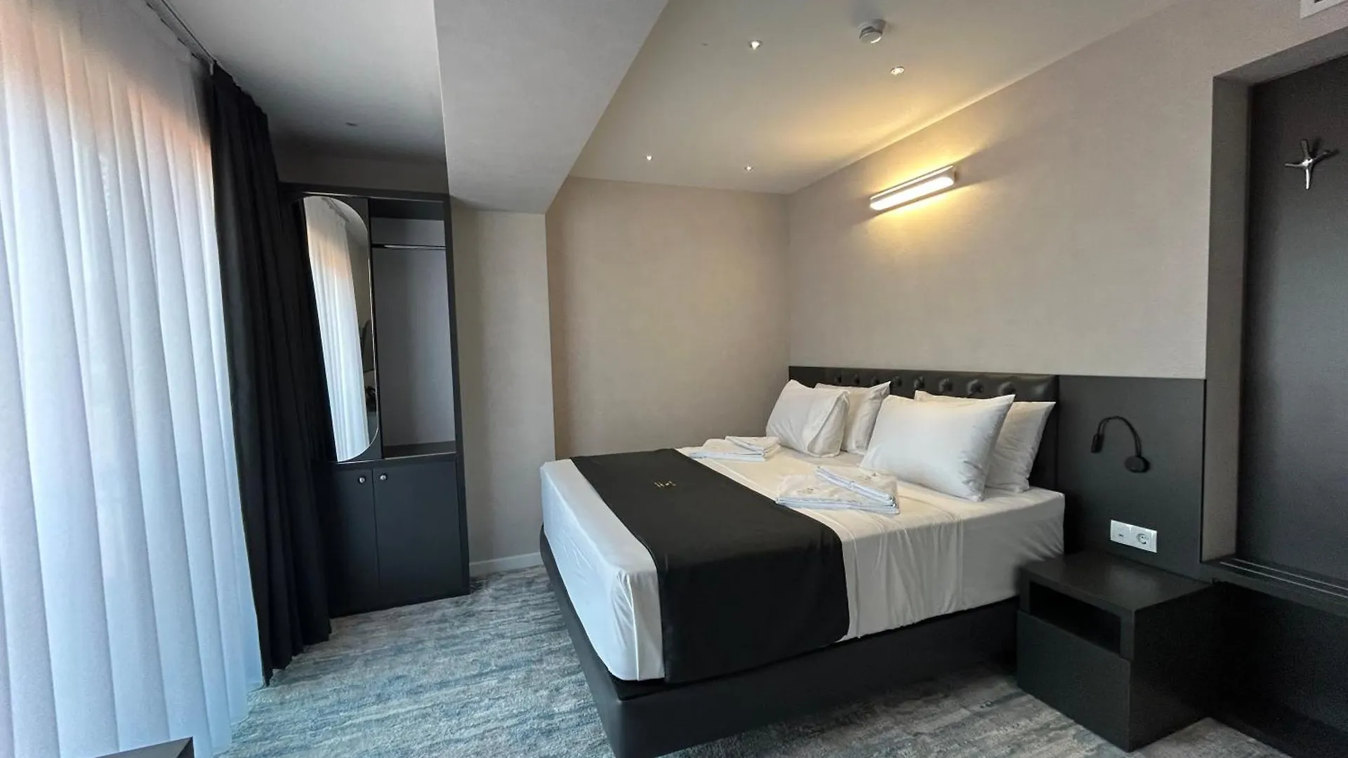 Hotel Mit In Old Tbilisi