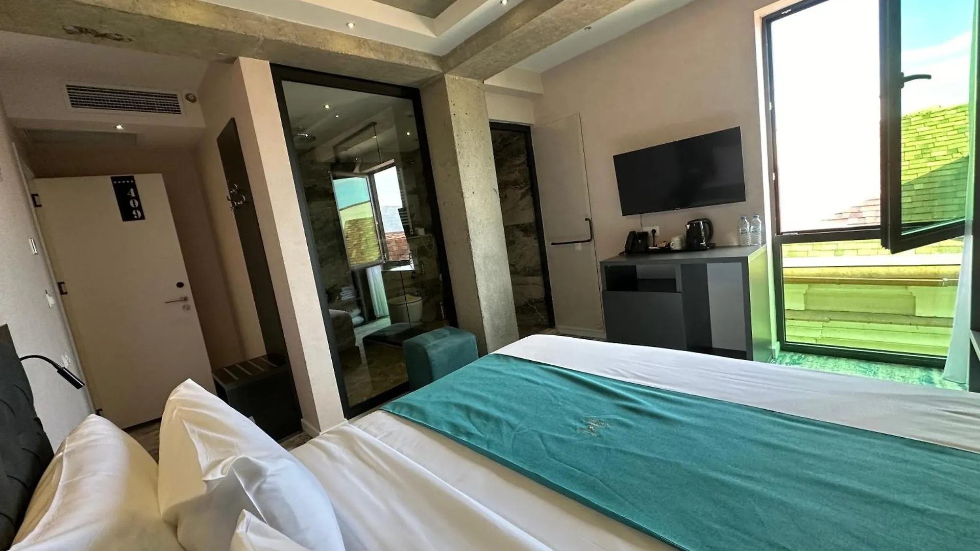 Hotel Mit In Old Tbilisi 4*,