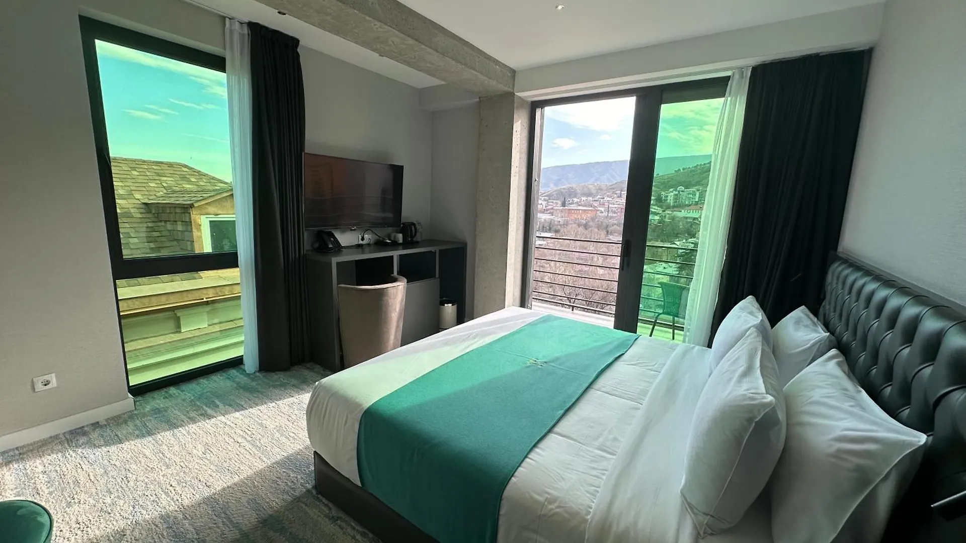 Hotel Mit In Old Tbilisi