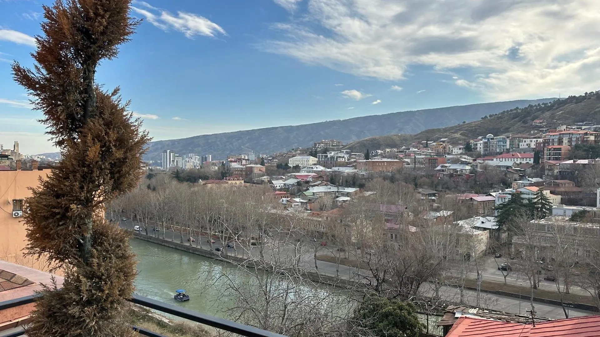 Hotel Mit In Old Tbilisi