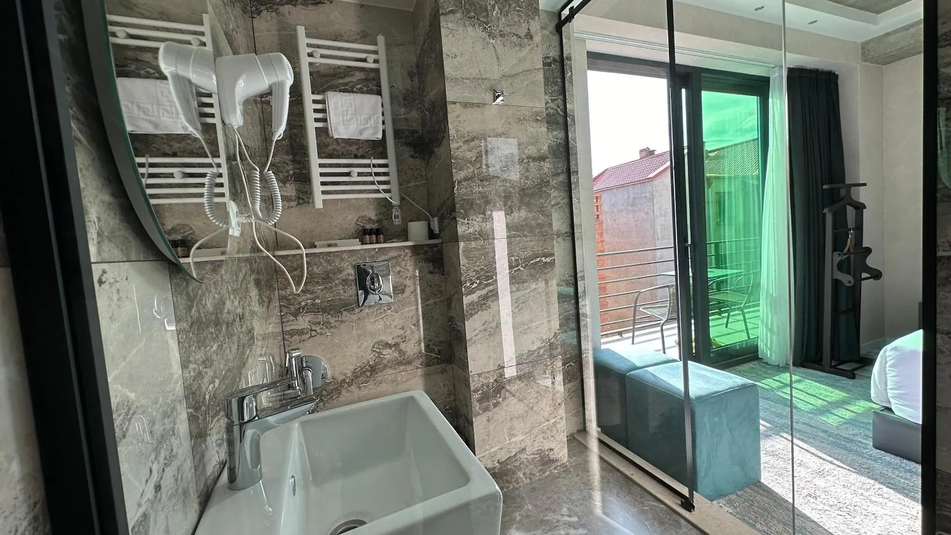 Hotel Mit In Old Tbilisi